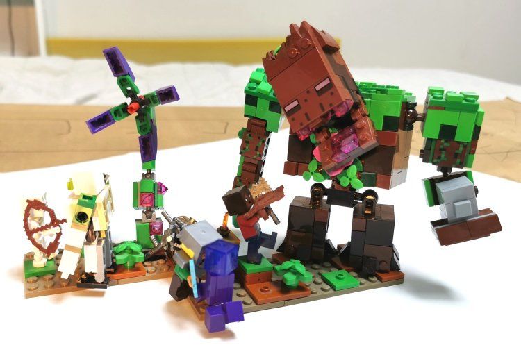 Lego Baukästen: Lego Minecraft 21176 – Gebraucht aus Golino von emi_6l62