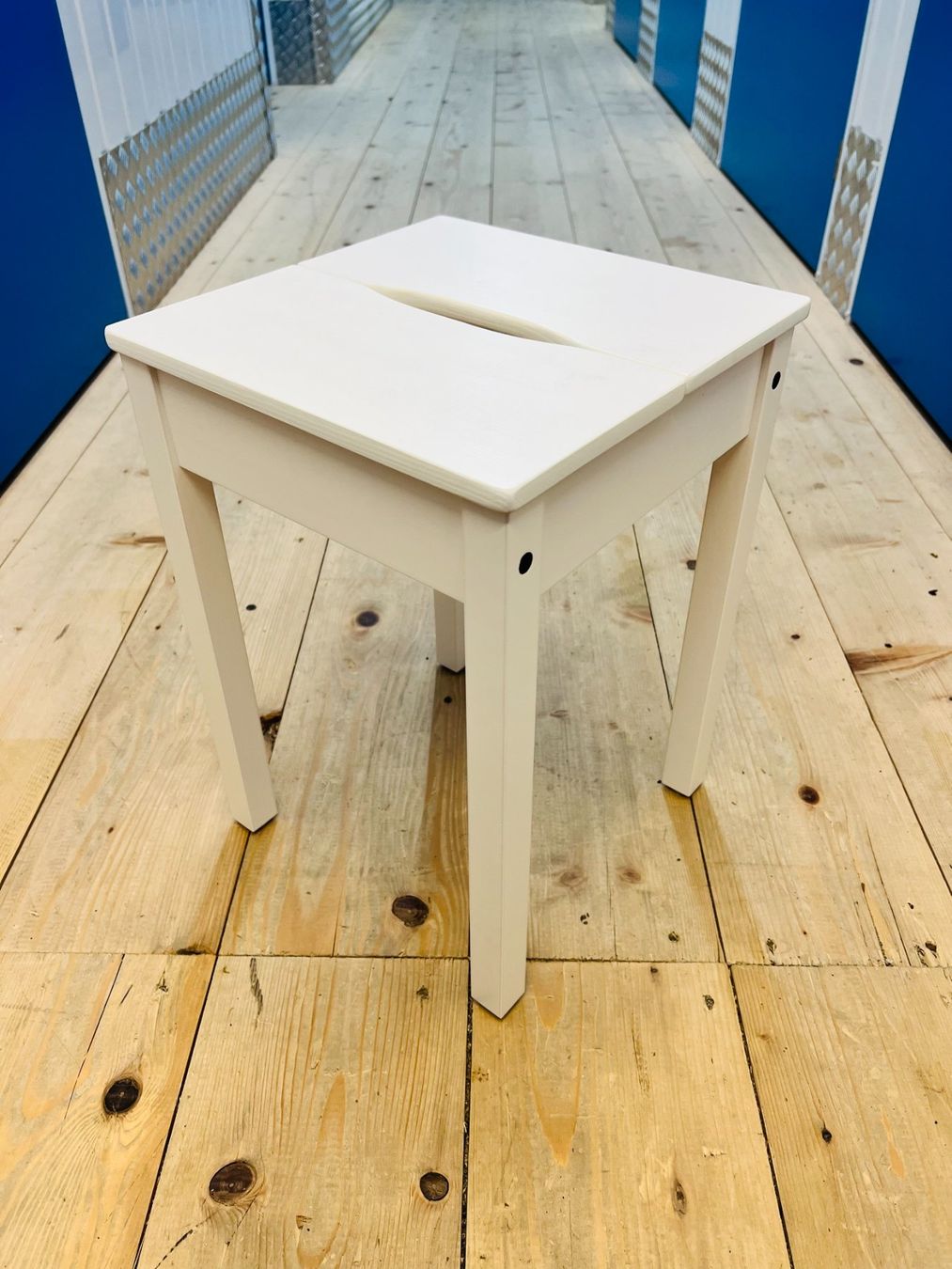 Ikea Sgabelli: 2x Tabourets blanc HAUGA de chez IKEA 🤍 – Usato da Charmey (Gruyère) venduto da Mr_Bazardage 1
