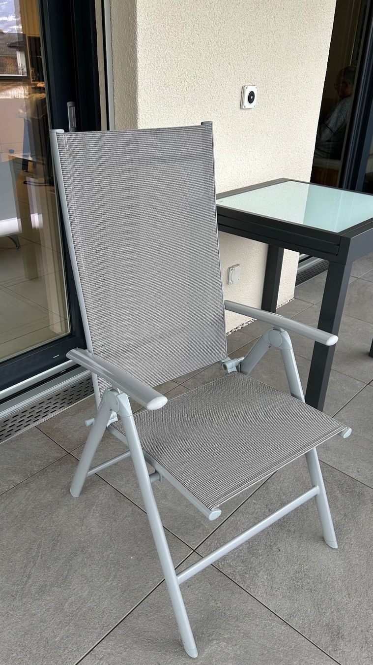 Seggioloni: Garten Klappstühle – Usato da Buchs SG venduto da AR1805