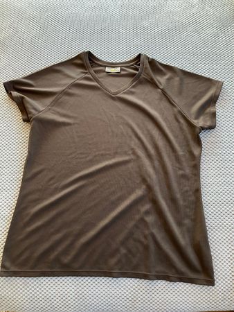 Switcher Sport-Shirt. Grösse L kaki