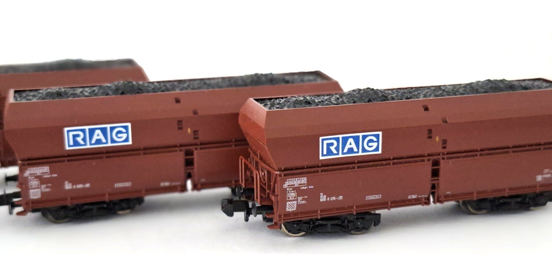 Roco Modellini di ferrovie: Roco DB Kohlewagen RAG  3 Stück – Usato da Biberist venduto da Ntrains 1