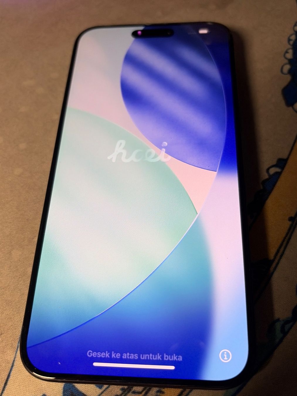 Apple Telefoni cellulari / Smartphones: Apple iPhone 15 Pro Max – Usato da Turgi venduto da Savutro