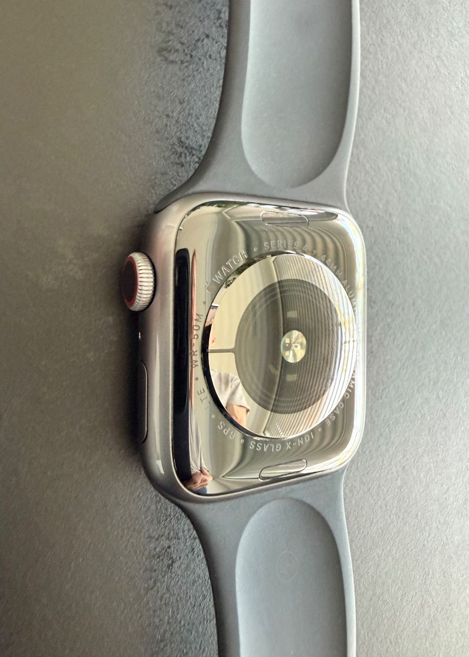 Apple Smartwatch: apple watch series 4 – Usato da Meilen venduto da Martin17 3