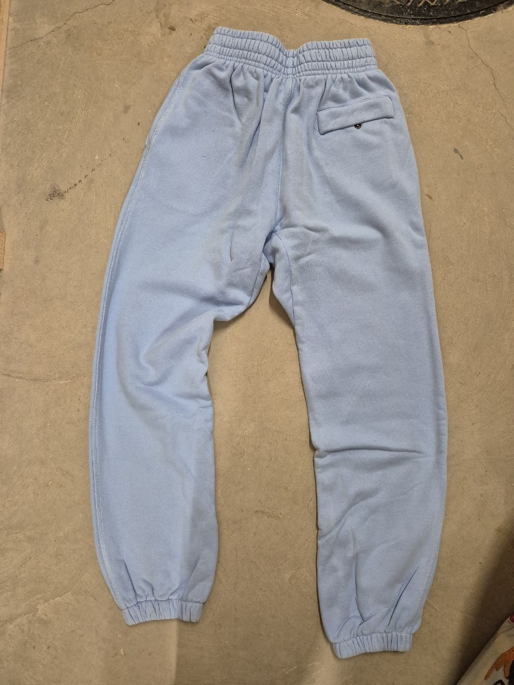 Corteiz Hosen: Jogging Corteiz bleu clair  – Gebraucht aus Puplinge von melodiieee 2
