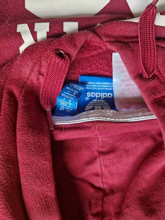 Maglioni & Felpe: Adidas Pullover Gr 152 – Usato da Zürich venduto da s-knapp 1