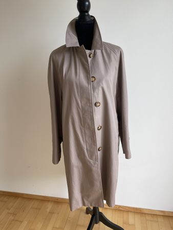 Original Burberry Trenchcoat