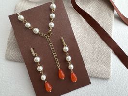 Elegante Goldene mit Perlen Set Armkette & Ohrringe