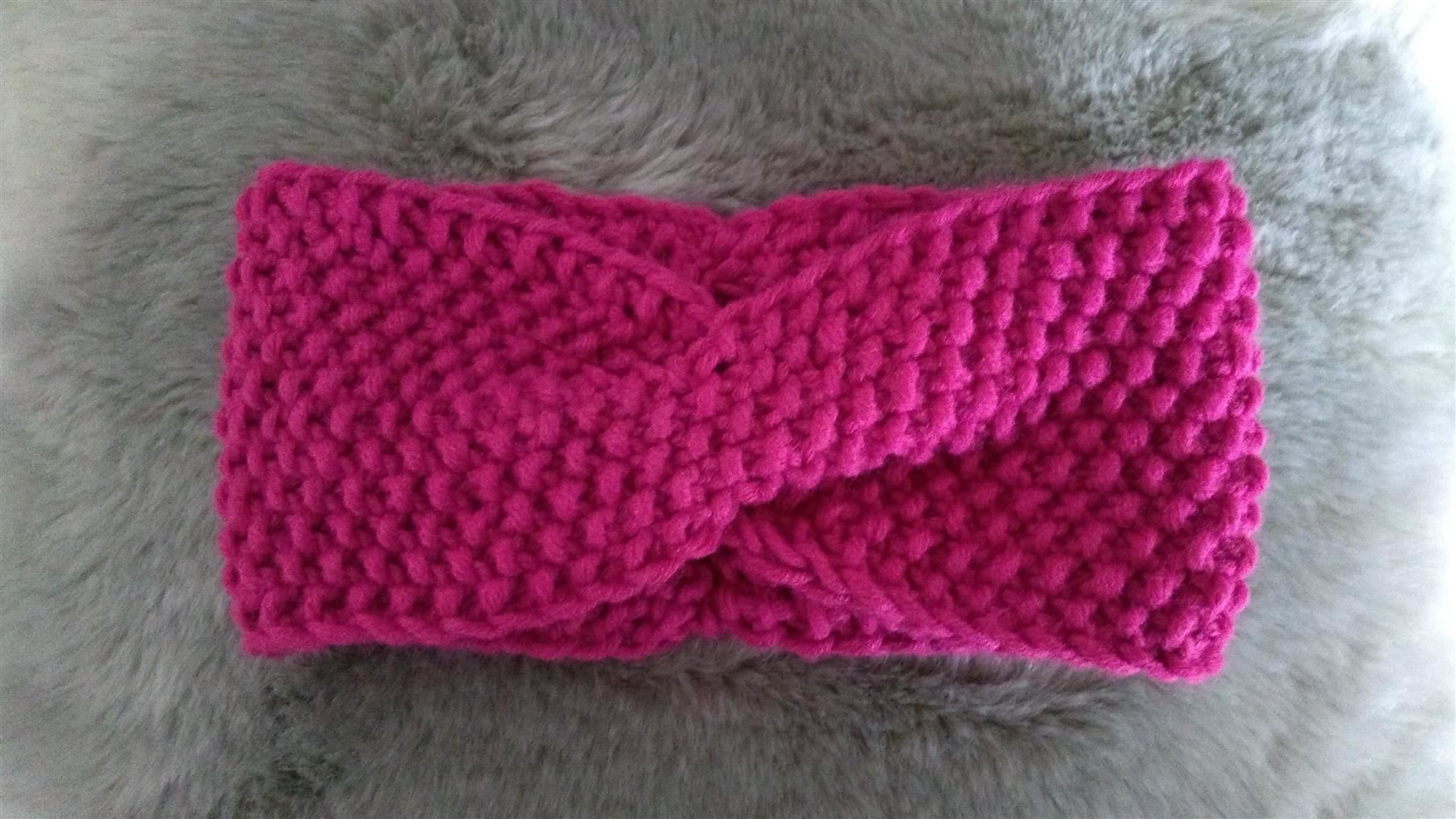 Copricapi, berretti & cappellini: Handgestricktes Stirnband_2 – Nuovo e nell'imballaggio originale da Romanshorn venduto da Octa27 1
