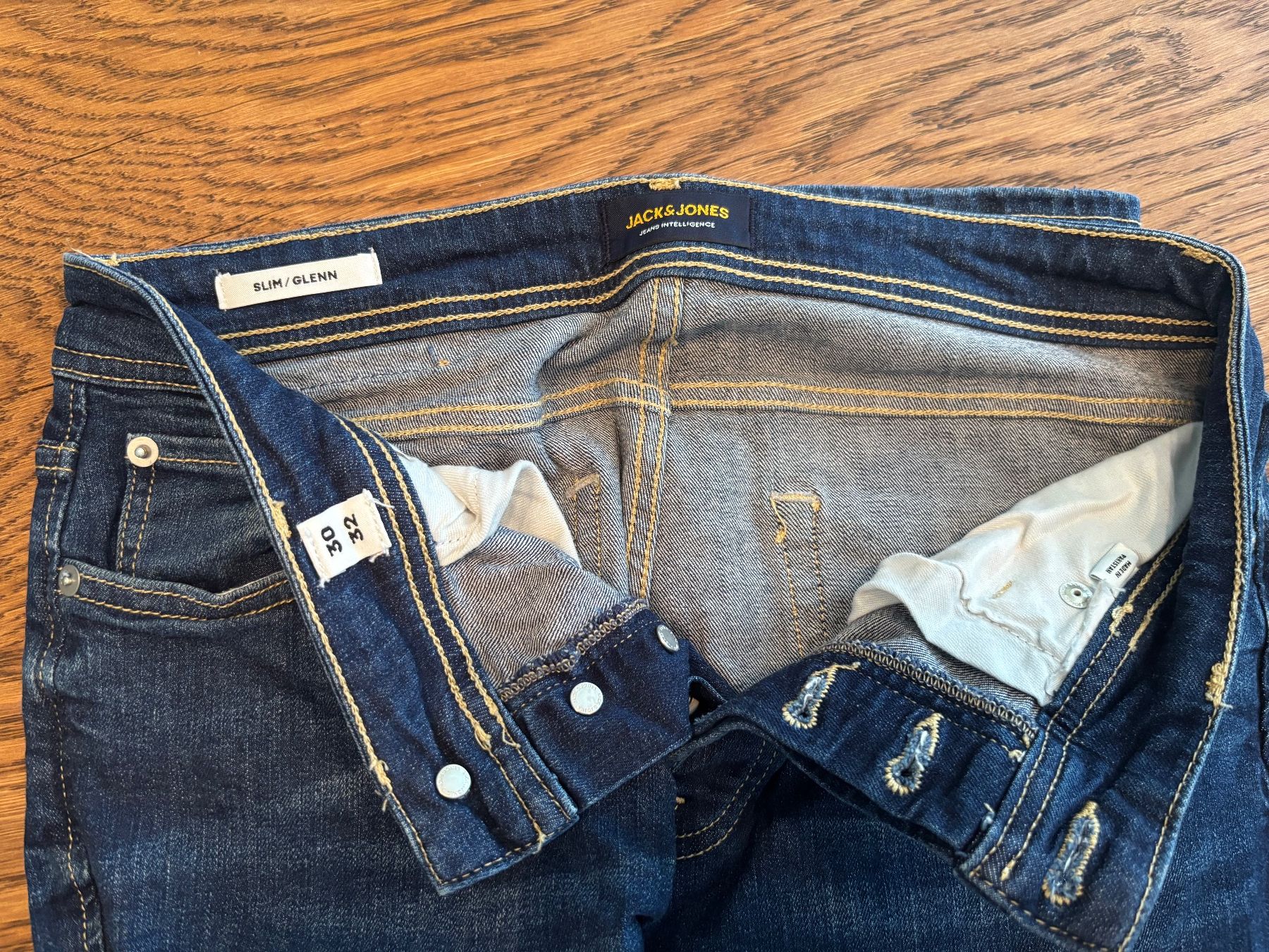 Jack & Jones Lotti di vestiti: 2 Jack&Jones Hosen 30/32 – Usato da Baar venduto da Kevin06 1