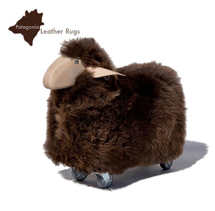 Veicoli per bambini: Lamm zum Rutschen, braun Fell – Nuovo e nell'imballaggio originale da Arbedo venduto da patagonialeatherrugs