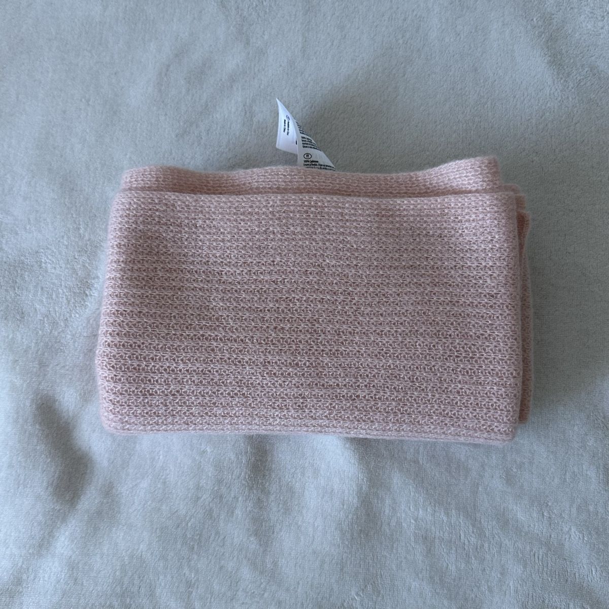 Foulard & Sciarpe: Écharpe en cachemire 100% rose   – Nuovo (secondo la descrizione) da Givisiez venduto da dor_xb9k 5