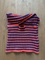 gestreiftes Top