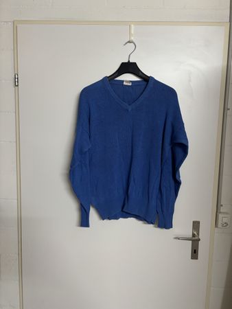 Pullover blau V-Ausschnitt Grösse M guter Zustand