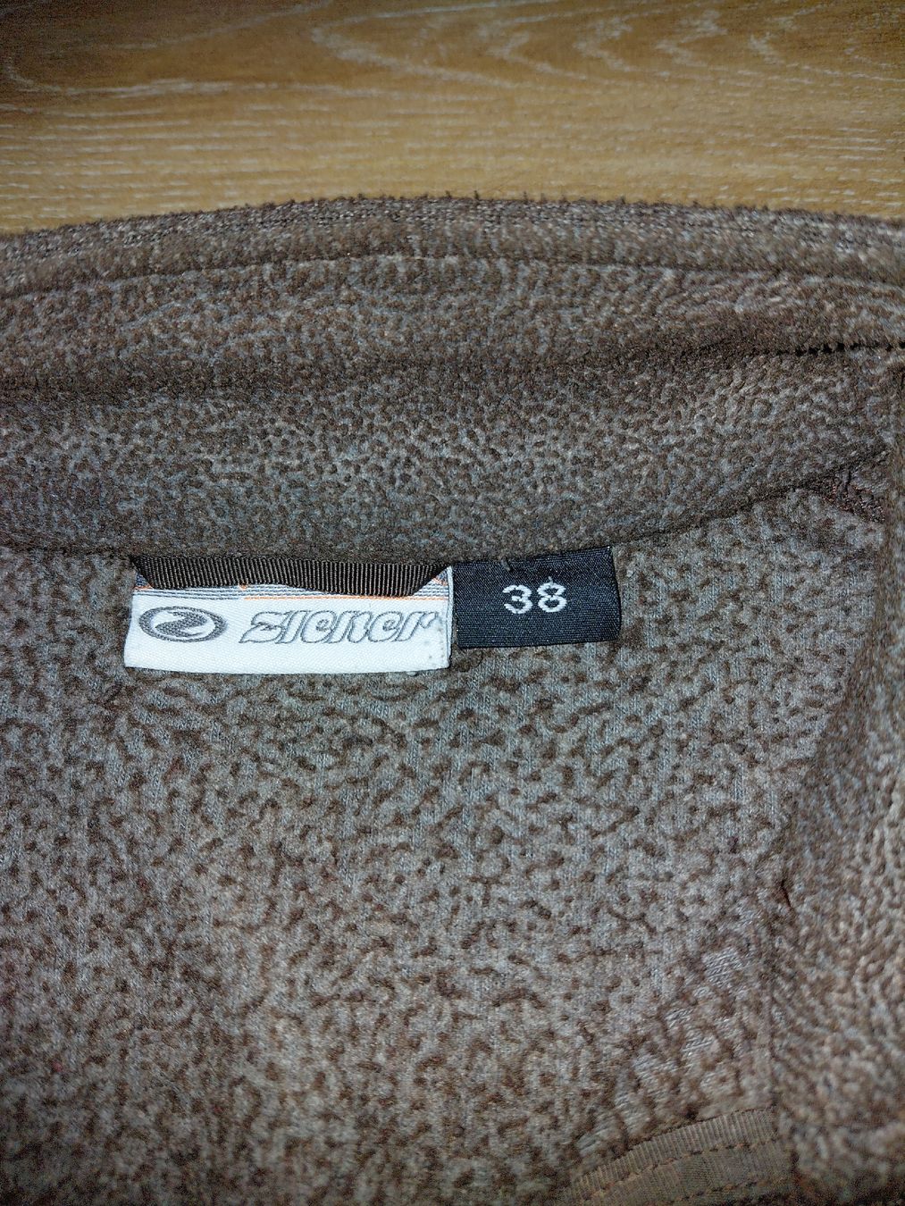 Giacche: Fleecejacke Damen ,Gr.38-braun – Usato da Zweilütschinen venduto da badguy79 2