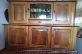 Credenza con vetrina