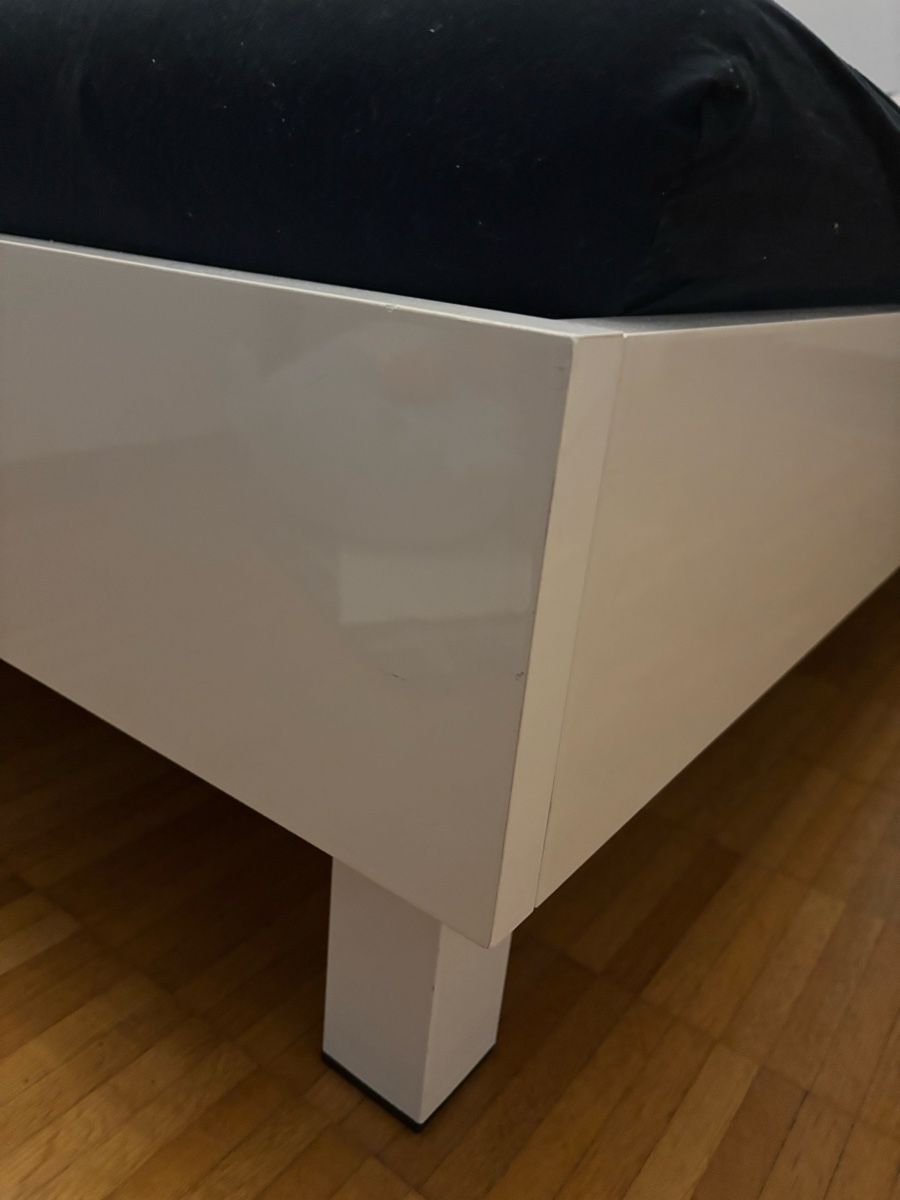 Pfister Letti: Bett mit Lattenrost  – Usato da Ebikon venduto da marinarade 2