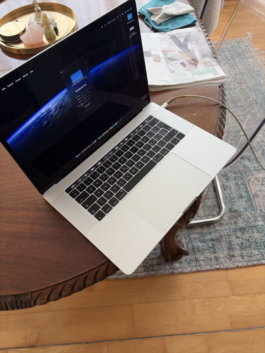 Apple Portables: Macbook pro, intel i7, 15-inch 2016 – D'occasion à Luzern par digt0147 1