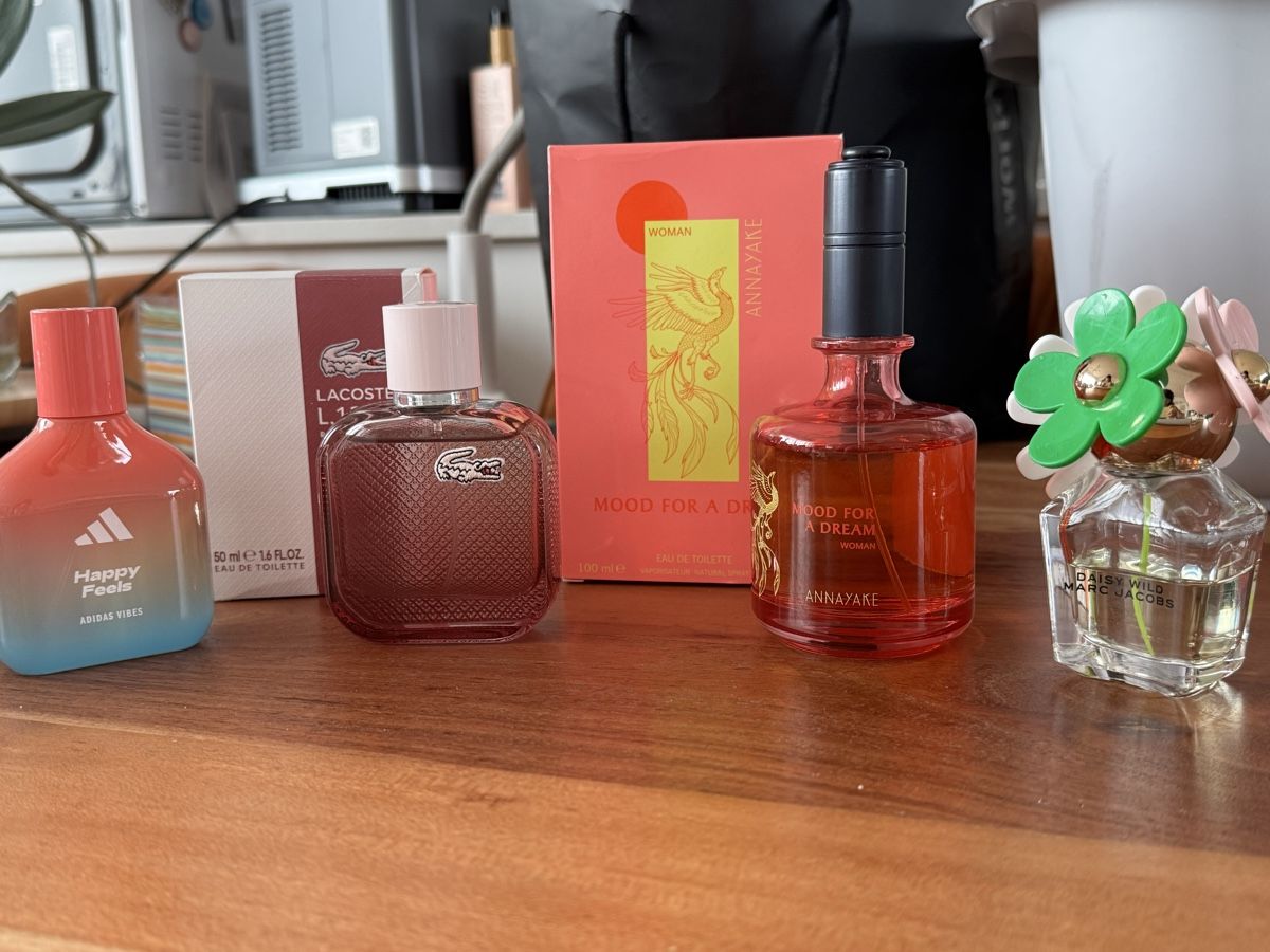 Marc Jacobs Profumi & Eau de Toilette: 4 Parfum Set Marc Jacobs Lacoste Annayake Adidas – Nuovo (secondo la descrizione) da Volketswil venduto da SandraC09 1