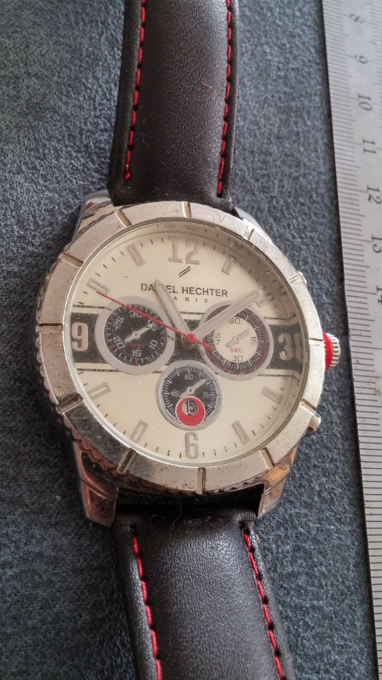 Daniel Hechter Uhren: Daniel Hechter Armbanduhr 42mm – Gebraucht aus Zürich von sendbad 1