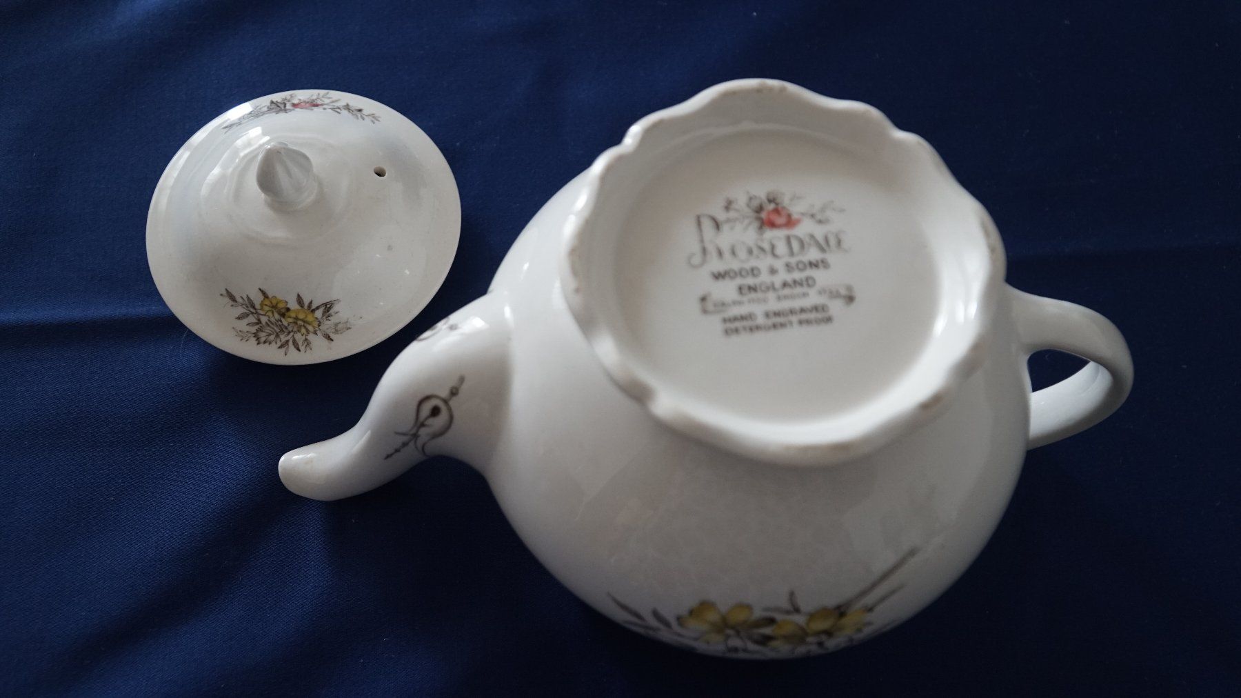 Teekannen: Teekanne Rosedale England – Gebraucht aus Bern von Antikbatik 6