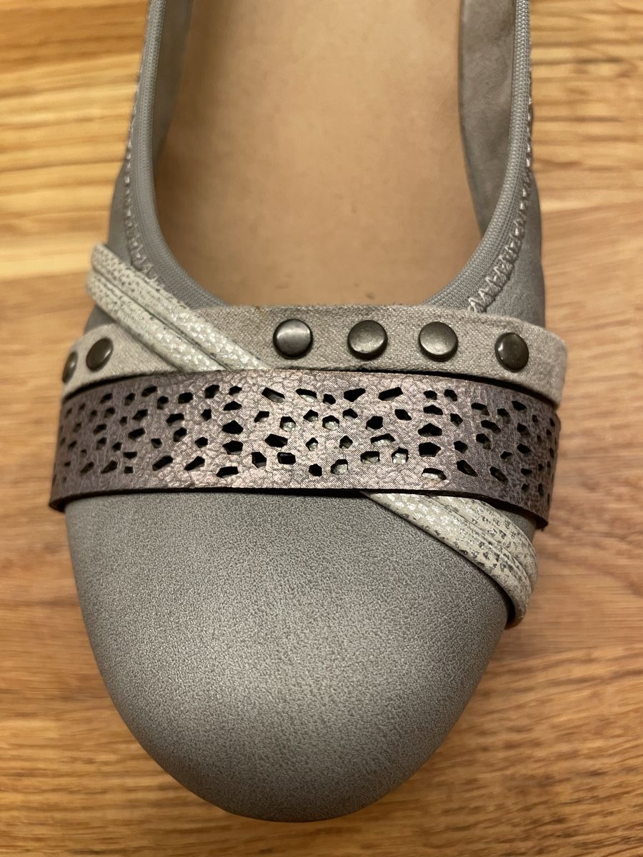 Damenschuhe: NEU Pumps (38) Pesaro Super-Soft, hellgrau – Neu (gemäss Beschreibung) aus Eiken von Kermit60 2