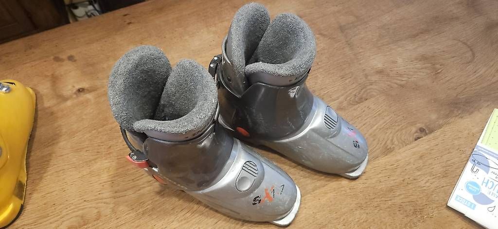 Scarpe per ragazzi: skischuhe 31.5 dalbello – Usato da Brugg AG venduto da Flou78 1