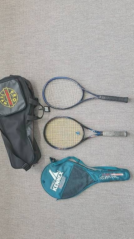 Racchette: 2 Tennisschläger mit Tasche - gebraucht – Usato da Gwatt (Thun) venduto da inf_hgc8 1