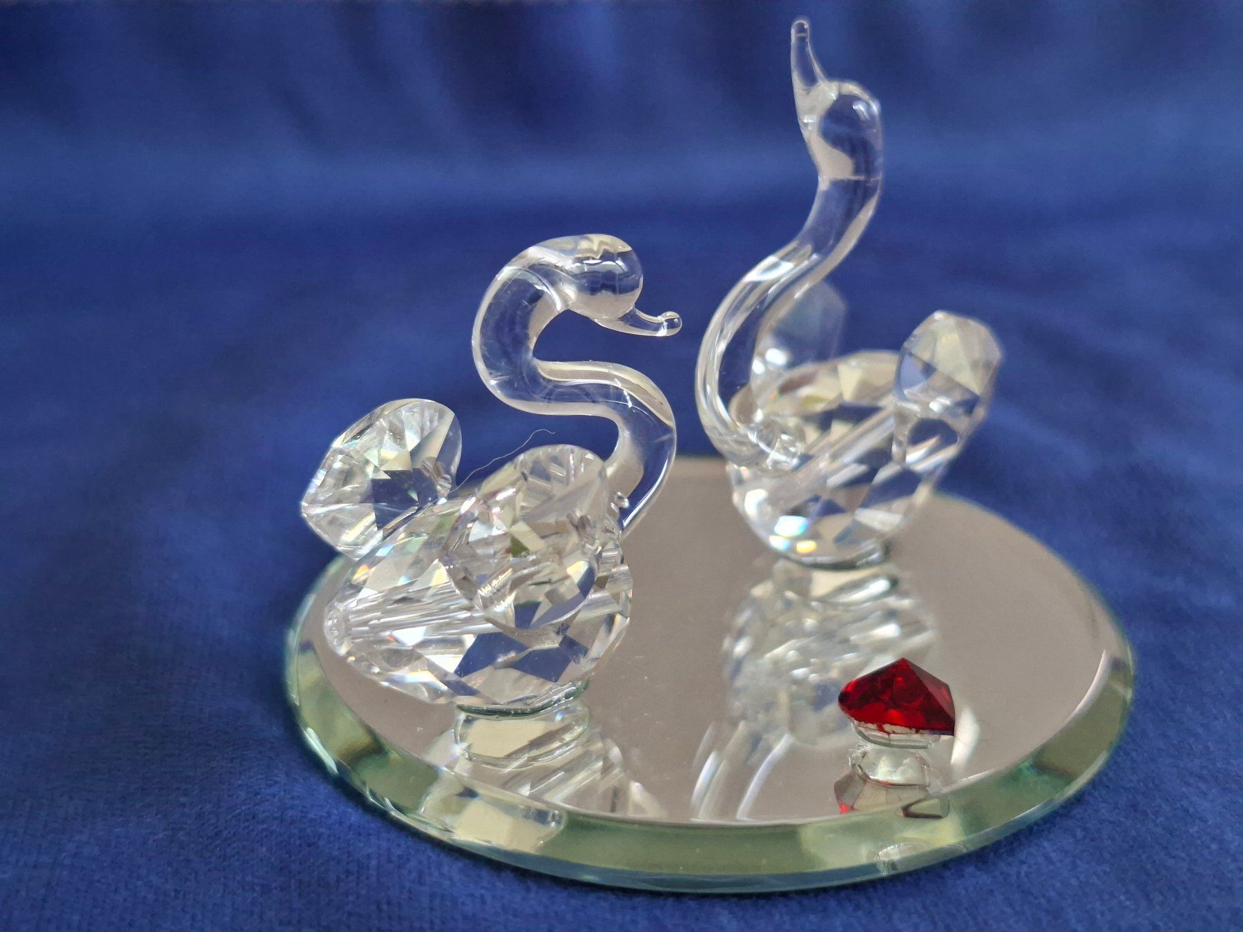 Statuette: Kristall Schwan Set – Usato da Sempach Station venduto da Pirindy8 2