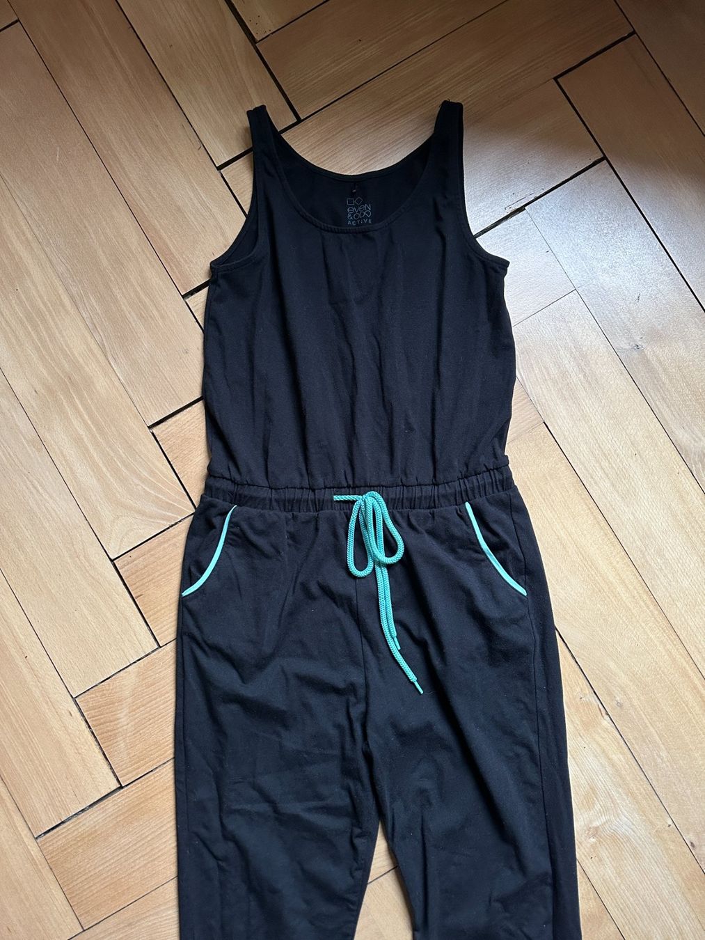 Jumpsuits: EVEN & ODD - Jumpsuit schwarz XS – Gebraucht aus Zürich von Diazaio 1