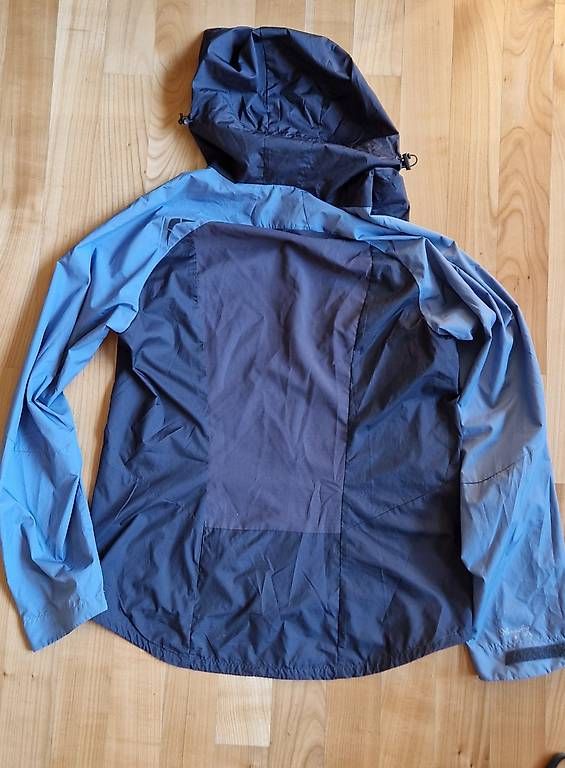Bergans Giacche: Bergans Slingsby Ultra Lady Jacket – Usato da Effretikon venduto da suhini01 4