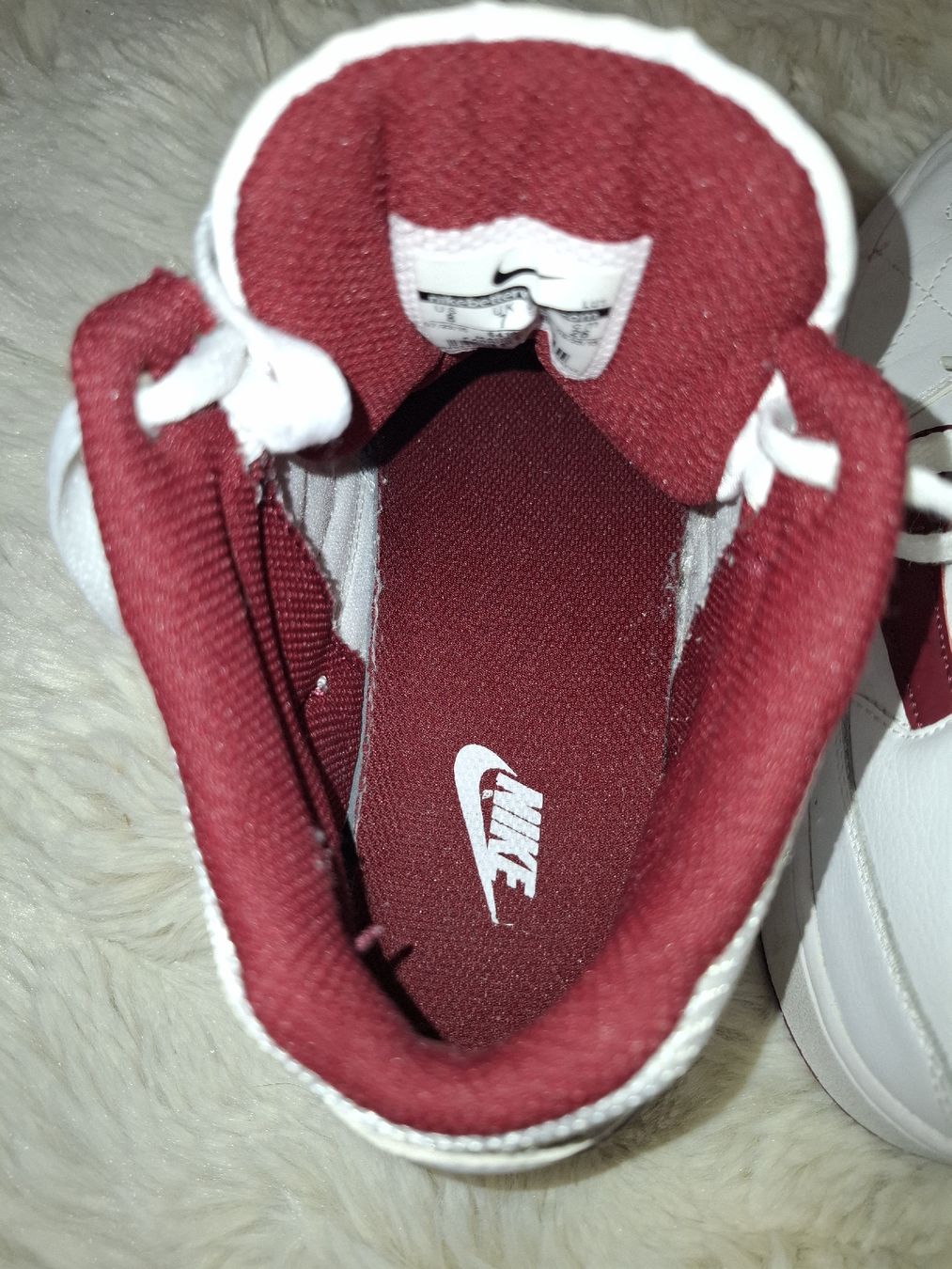 Nike Herrenschuhe: Nike Ebernon Mid blanc/bordeaux 2002 Taille 41 – Gebraucht aus Le Locle von QUALI-PRIX 5