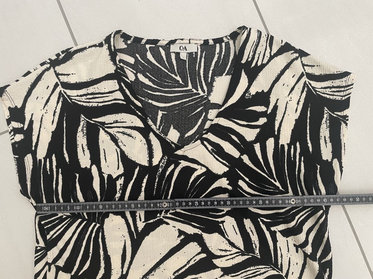 C&A T-shirts: Damen Shirt Gr M neu – Neuf avec emballage d'origine à Rüti ZH par kar_xx9l 1