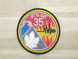 Badge Rttg Bat 35 gelb