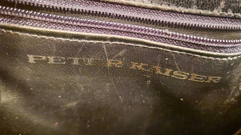 Taschen für Damen: Handtasche schwarz peter kaiser – Gebraucht aus Wettswil von Cmm_7qsg 1