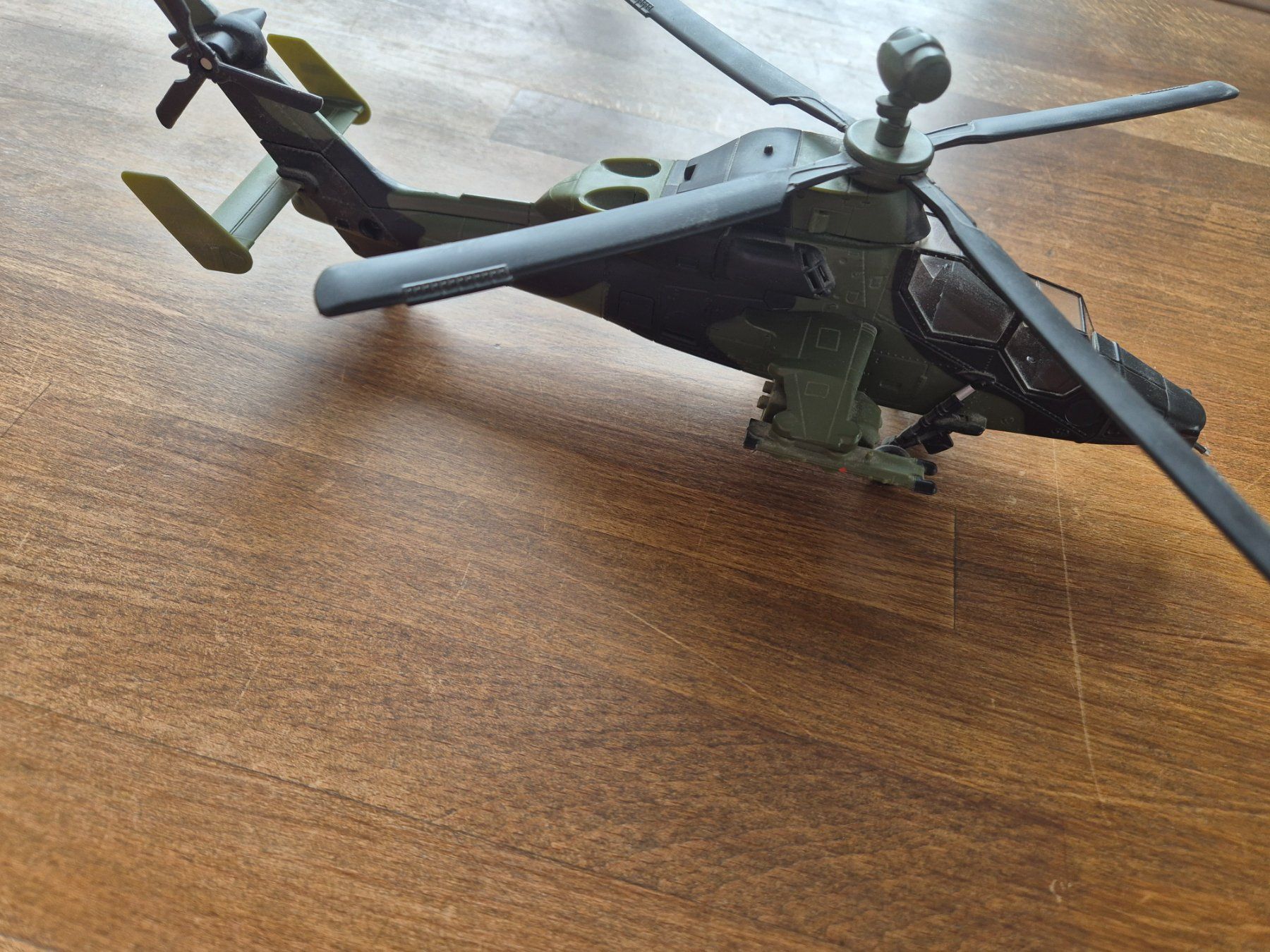 Kit di modellismo & Modellini statici: Original Kampfhubschrauber Modell – Usato da Engelburg venduto da puschel505 2