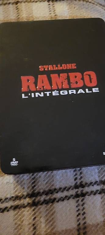 Tutti i DVDs: Coffret DVD Rambo L'Intégrale Stallone – Usato da Vésenaz venduto da emose 1