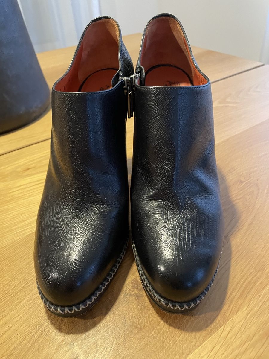 Scarpe da donna: Santoni Leder-Stiefeletten Gr. 37,5 schwarz – Nuovo e nell'imballaggio originale da Roggwil TG venduto da MiryamM 1