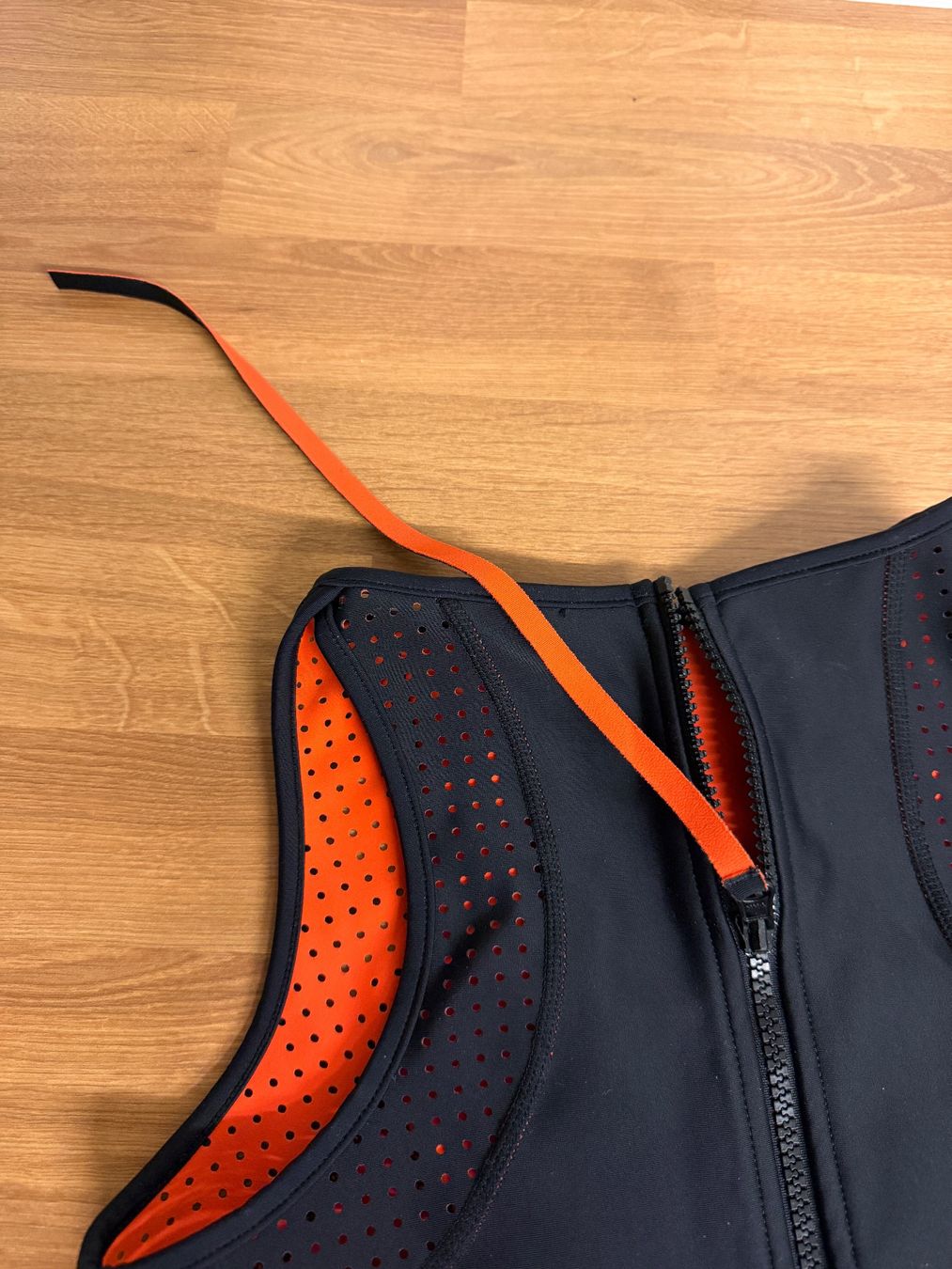 Rip Curl Costumi da bagno & Bikini: Surf Badeanzug Rip Curl, Gr.S  Schwarz – Usato da Erlenbach ZH venduto da Pocahoney 2