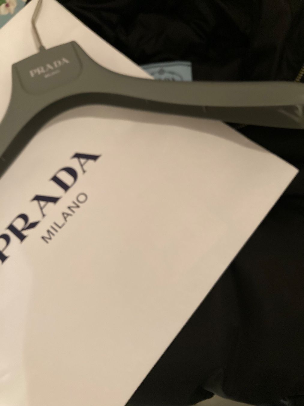 Prada Giacche: Prada Jacke re-nylon no.36 OVERSIZE – Usato da Paradiso venduto da Kayakara 7