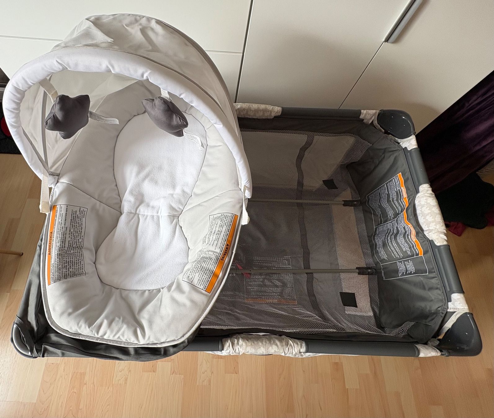 Letti: Graco Reisebett / Pack 'n Play mit Zubehör – Usato da Adliswil venduto da focalwizard 3