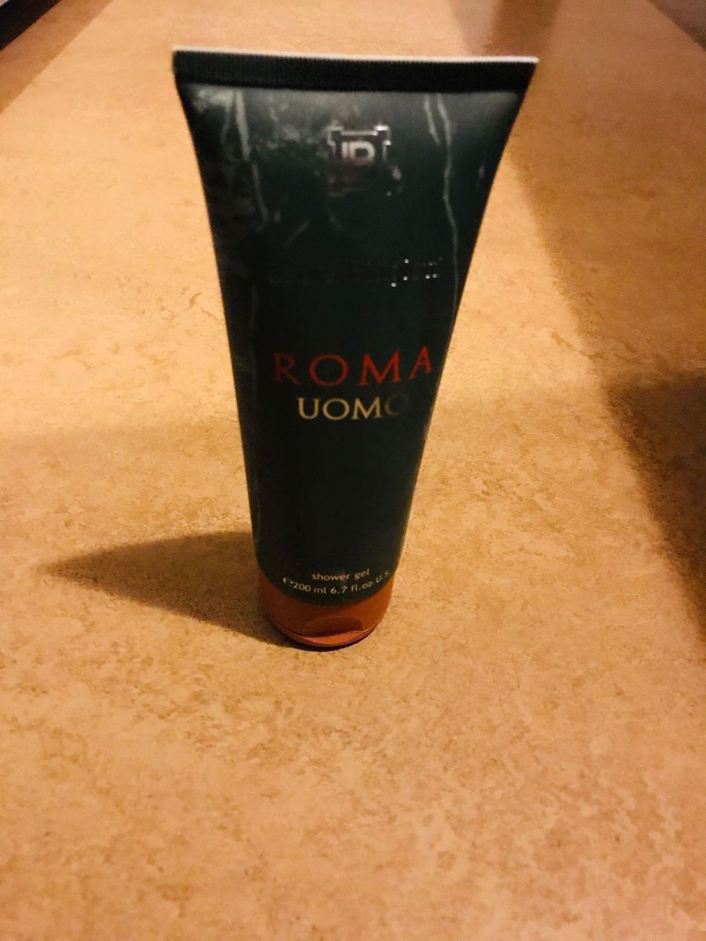 Docce: Roma Uomo Duschgel  200ml – Nuovo e nell'imballaggio originale da Dietikon venduto da Akil03