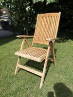 Hochwertiger Gartenstuhl mit Armlehnen aus Teakholz