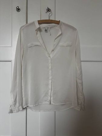 Weisses Damenhemd / Bluse , Langarm Grösse S