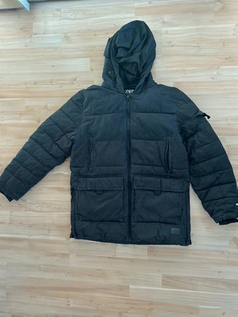 WARME, SCHWARZE WINTERJACKE FÜR HERREN/ GR.L