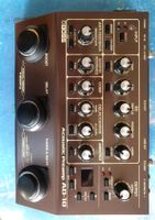 Boss acoustic preamp AD10 Gitarre