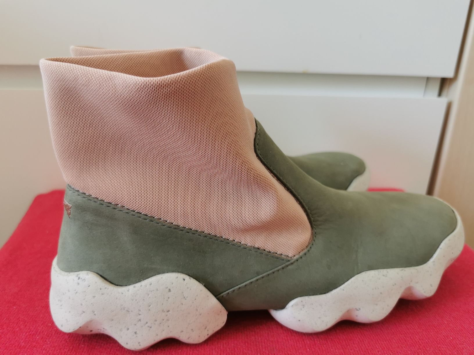Camper Damenschuhe: Camper Damen Schuhe Gr 41. – Gebraucht aus Schlieren von vlalif 2