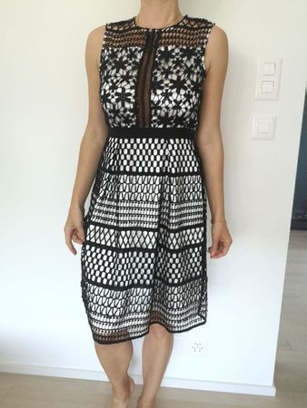 Schöne Kleid von Asos Gr S