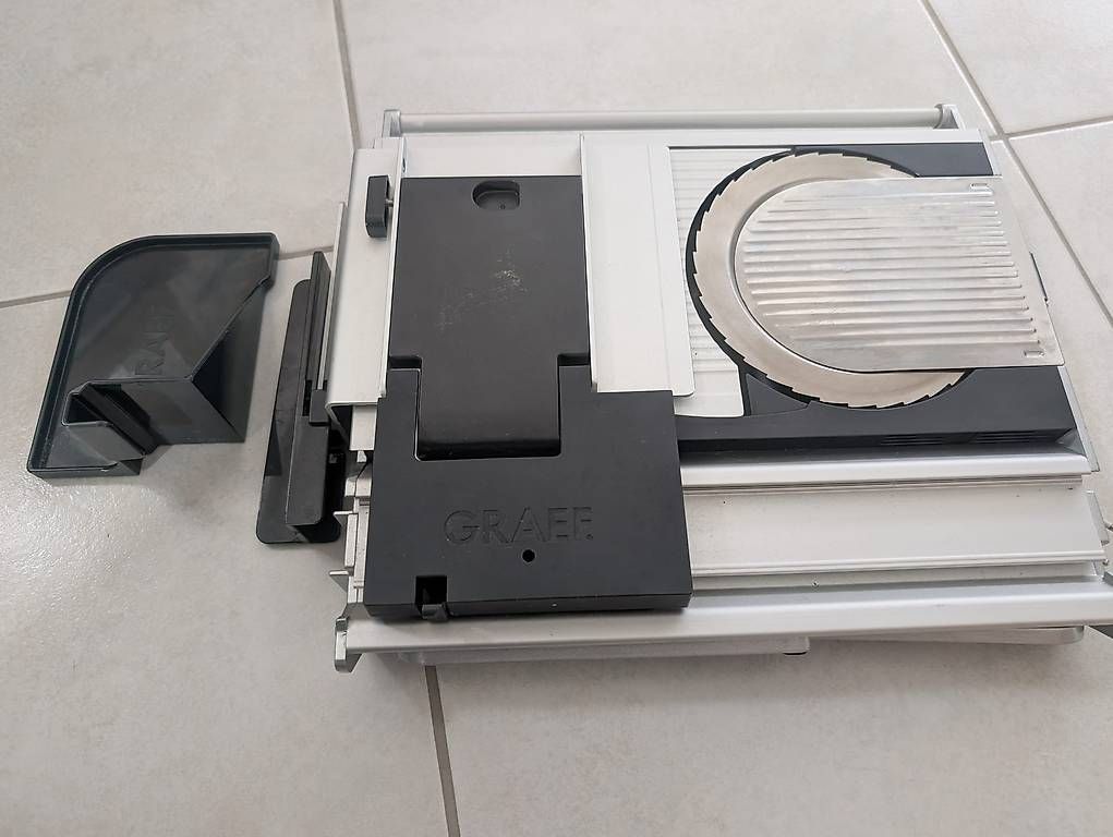 Graef Elettrodomestici da cucina: GRAEF Mobiler Allesschneider UNA10 – Usato da Sonceboz-Sombeval venduto da michael.l 2