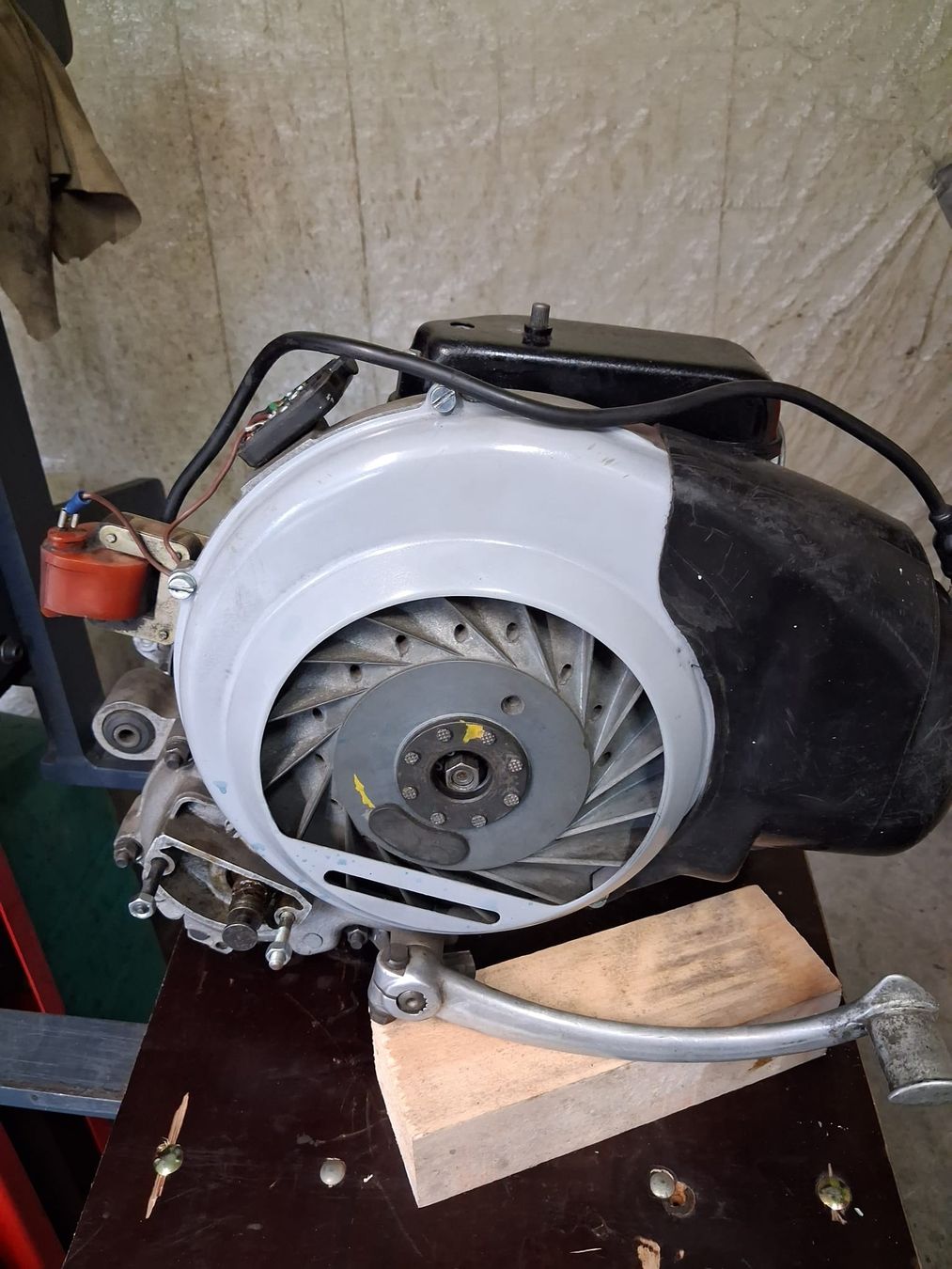 Vespa Motori: Motor Vespa 125 VNL-2M – Usato da Zell LU venduto da Prijos