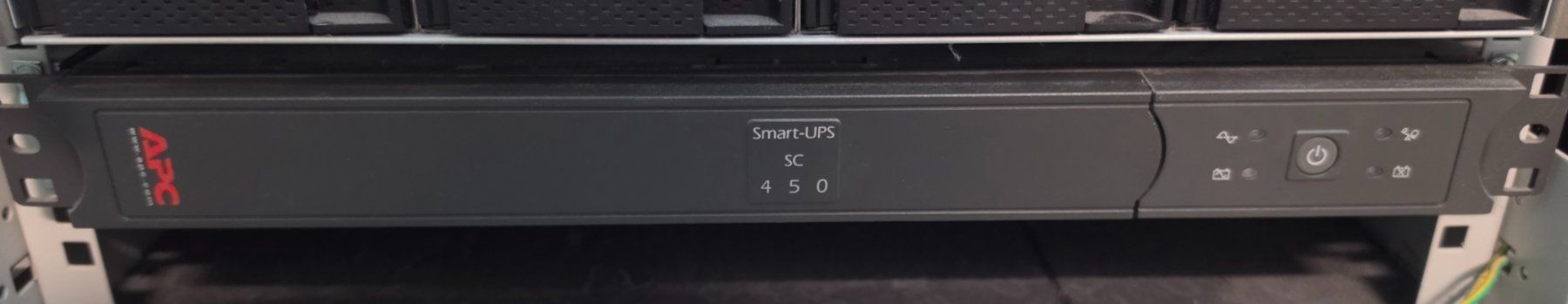 Apc Server: APC Smart UPS SC 450 USV – Gebraucht aus Cham von Smario6